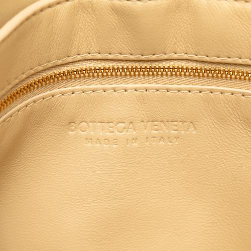 Bottega Veneta Maxi Intrecciato Cassette