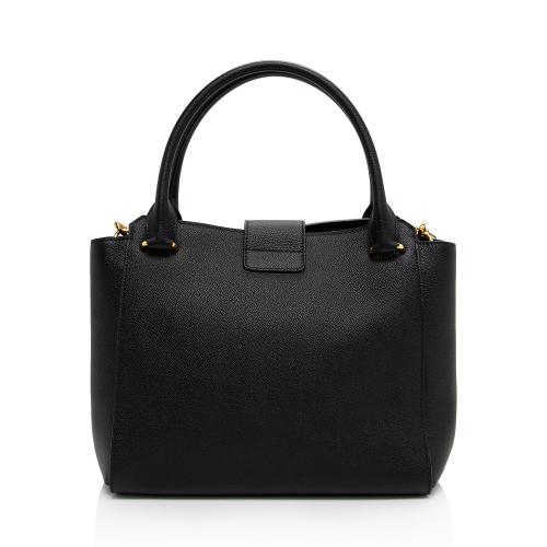 Burberry soft grain retailer medium buckle tote