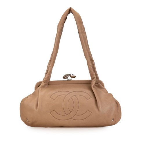 Chanel CC Lambskin Kisslock Frame Shoulder Bag