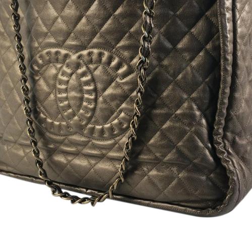 Chanel CC Quilted Calfskin Istanbul Tote