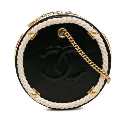 Chanel En Vogue Round Bag