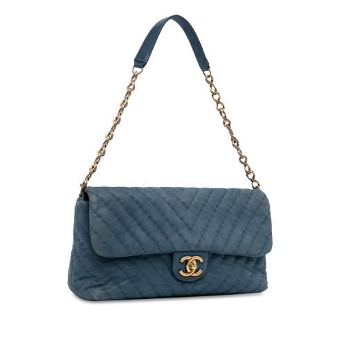 Chanel Jumbo Chevron Iridescent Surpique Flap