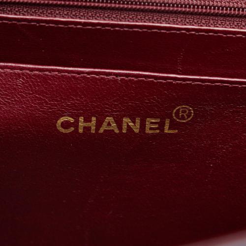 Chanel Maxi Classic Lambskin Single Flap