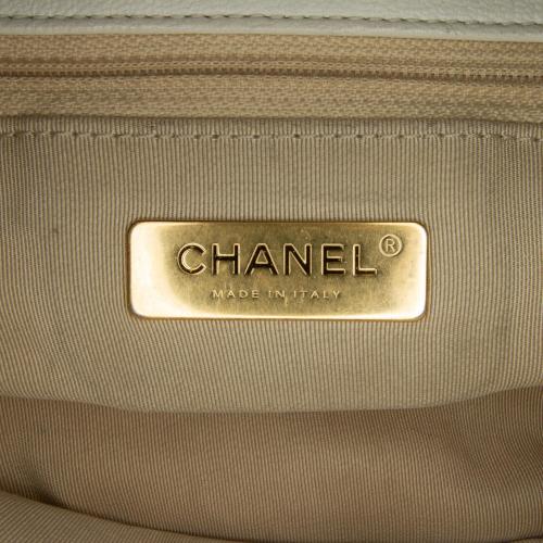 Chanel Maxi Lambskin 19 Flap