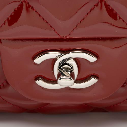 Chanel Patent Leather Classic Jumbo Double Flap Bag