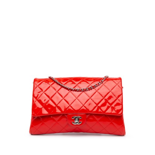 Chanel Quilted Patent New Clutch With Chain