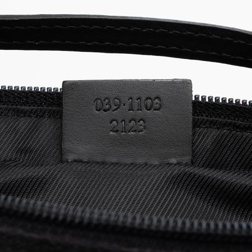 Gucci GG Canvas Classic Pochette