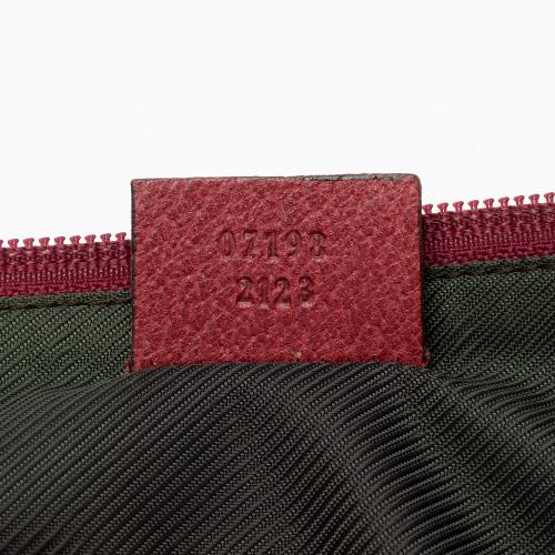 Gucci GG Canvas Classic Pochette