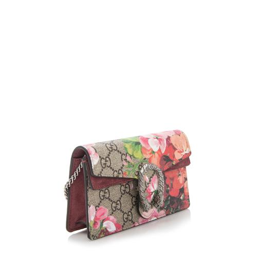 Gucci GG Supreme Blooms Dionysus Super Mini Bag