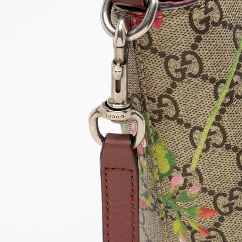 Gucci GG Supreme Blooms Medium Zip Tote