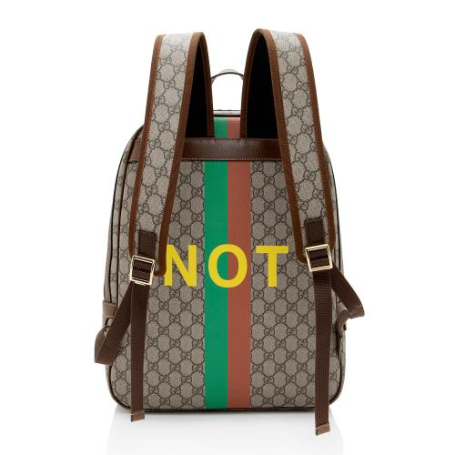 Gucci GG Supreme Fake/Not Medium Day Backpack