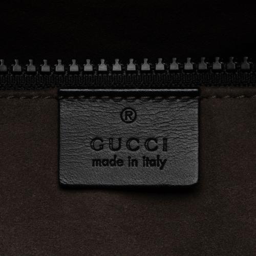 Gucci GG Supreme Flat Front Zip Messenger