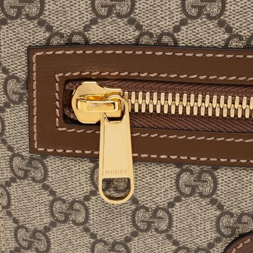 Gucci GG Supreme Interlocking G Messenger