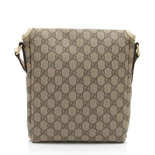 Gucci GG Supreme Flap Small Messenger