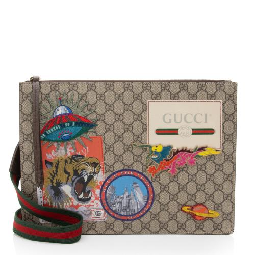 Gucci Soft GG Supreme Gucci Courrier Messenger Clutch