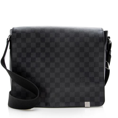 Louis Vuitton Damier Graphite District MM Messenger