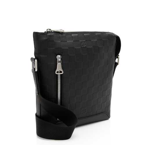 Louis Vuitton Damier Infini Discovery Messenger BB