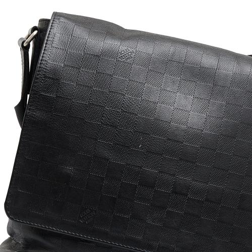 Louis Vuitton Damier Infini District MM