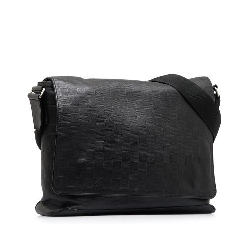 Louis Vuitton Damier Infini District MM