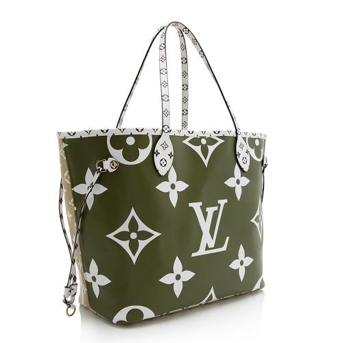 Louis Vuitton Giant Monogram Canvas Neverfull MM Tote