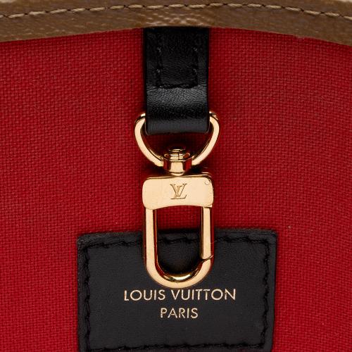 Louis Vuitton Giant Monogram Canvas Onthego GM Tote