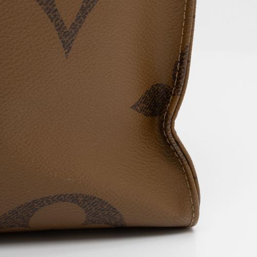 Louis Vuitton Giant Monogram Canvas Onthego GM Tote