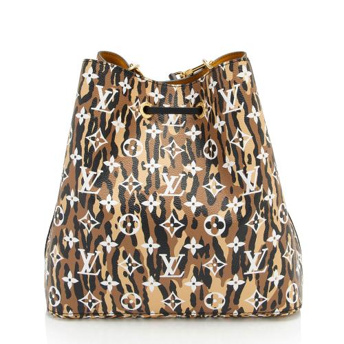 Louis Vuitton Limited Edition Monogram Giant Jungle Neonoe MM Shoulder Bag