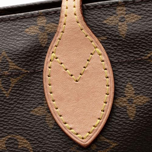 Louis Vuitton Monogram Canvas Carry It Tote