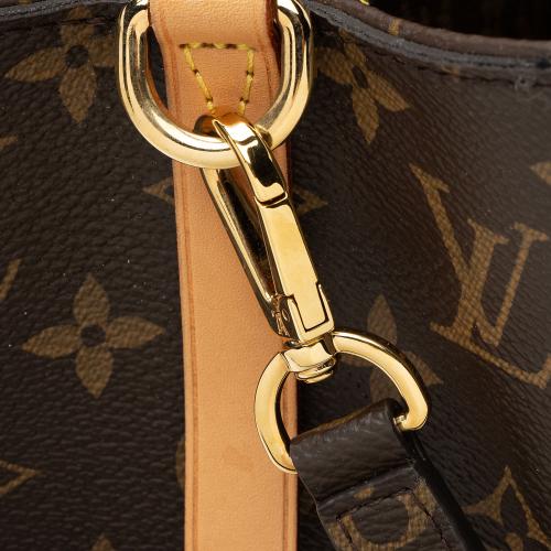 Louis Vuitton Monogram Canvas Montaigne GM Tote