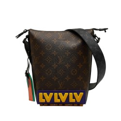 Louis Vuitton Monogram LV Rubber Cruiser