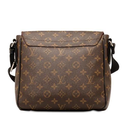 Louis Vuitton Monogram Macassar District PM