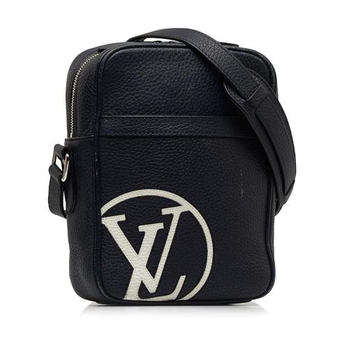 Louis Vuitton Taurillon Danube LV Circle PM