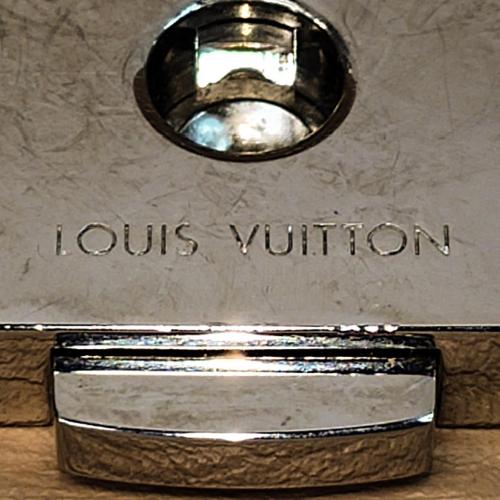 Louis Vuitton Very Chain Cuir Plume Ecume