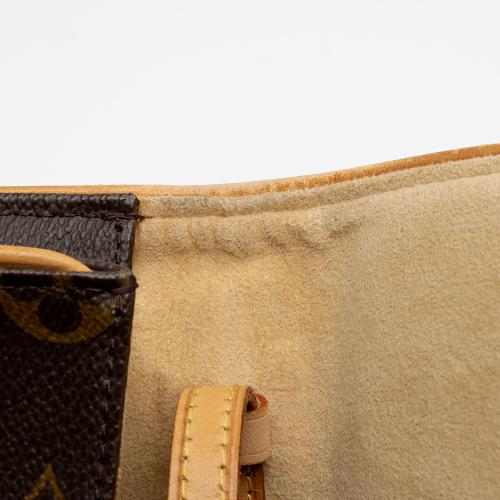 Louis Vuitton Vintage Monogram Canvas Pochette Twin GM Shoulder Bag