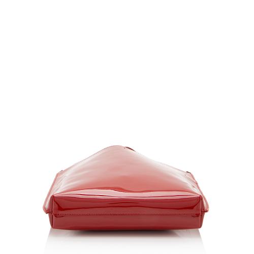 Saint Laurent Patent Leather Suzanne Small Hobo