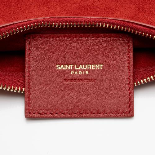 Saint Laurent Patent Leather Suzanne Small Hobo