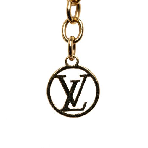 Louis Vuitton Essential V Necklace