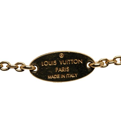 Louis Vuitton Essential V Necklace