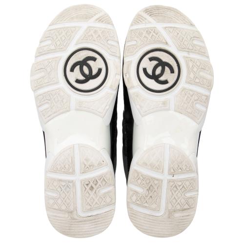 Chanel Quilted Suede CC Sneakers - Size 10 / 40