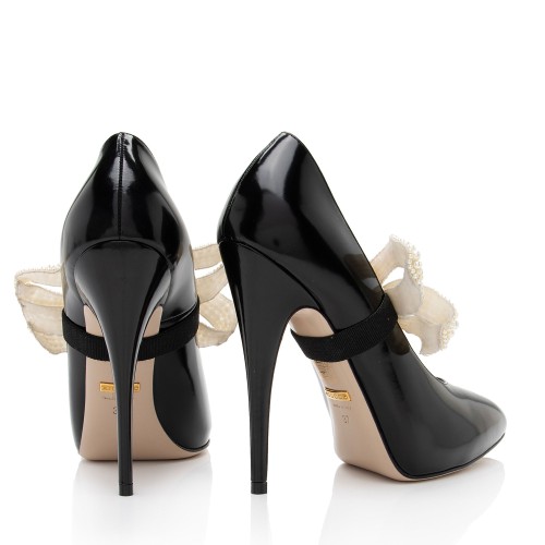 Gucci black pumps with bow best sale