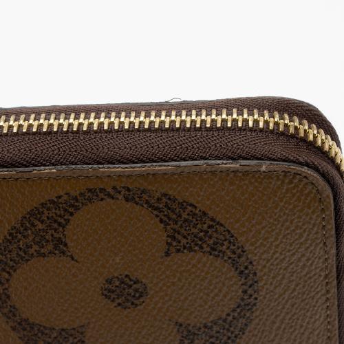 Louis Vuitton Giant Reverse Monogram Zippy Wallet