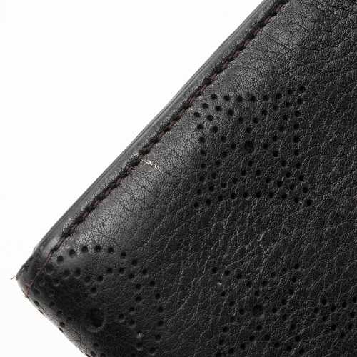 Louis Vuitton Mahina Leather Amelia Wallet