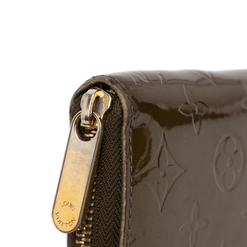 Louis Vuitton Monogram Vernis Zippy Wallet